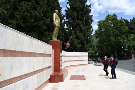 "Azərişıq" ASC-nin sədri Vüqar Əhmədov Qax və Zaqatala sakinləri ilə görüşüb