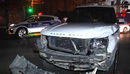 Bakıda "Range Rover" ağır qəza törətdi: ölən var